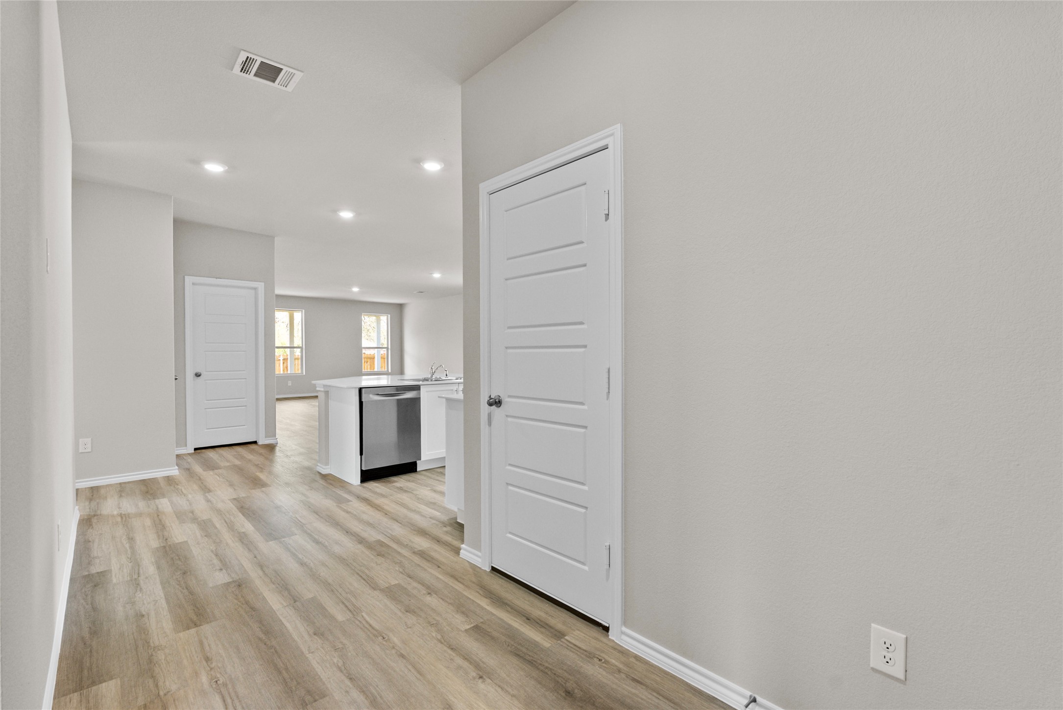 904 Traction Trail Cleburne TX 76031