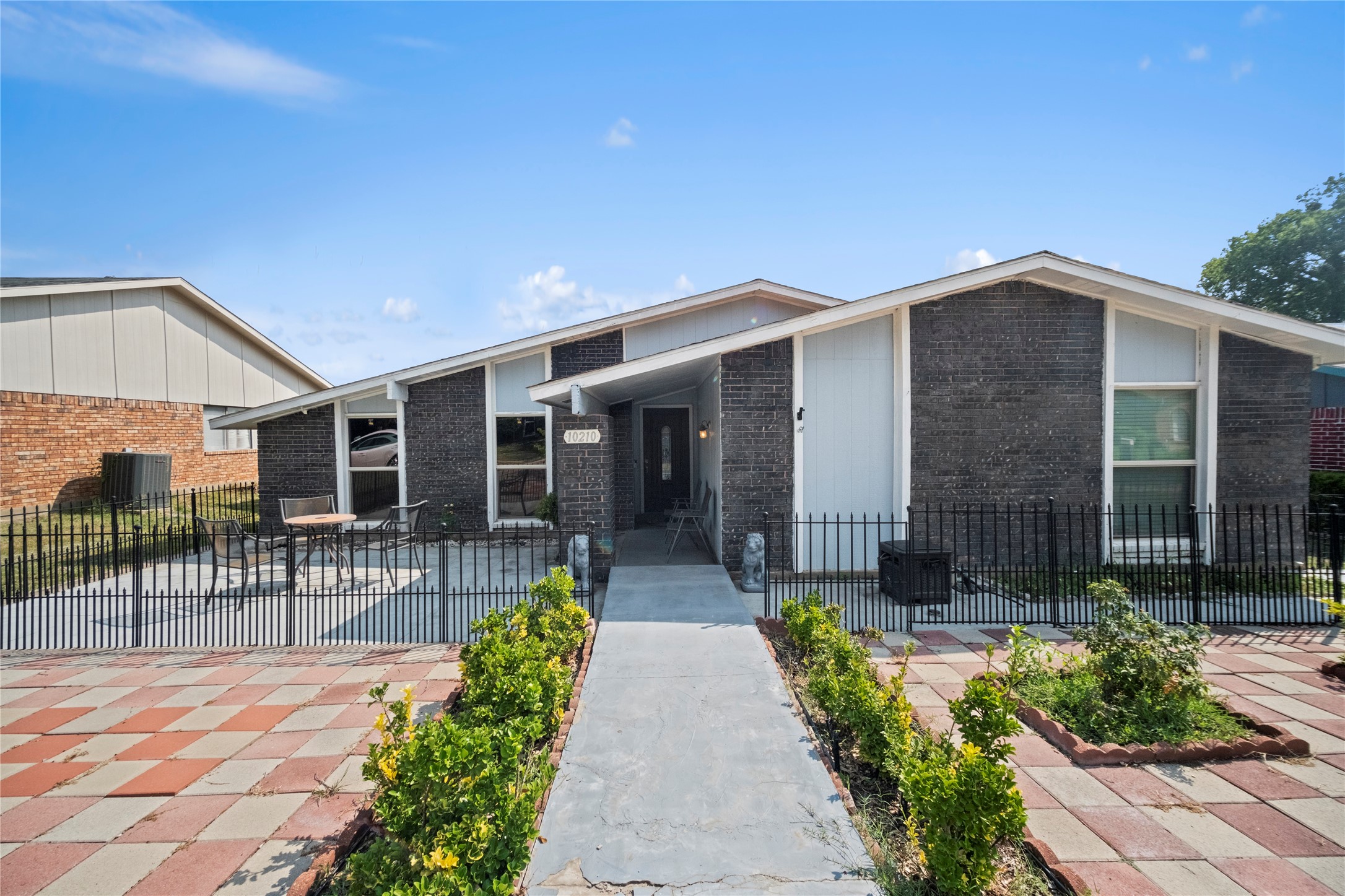 10210 Black Hickory Road Dallas TX 75243