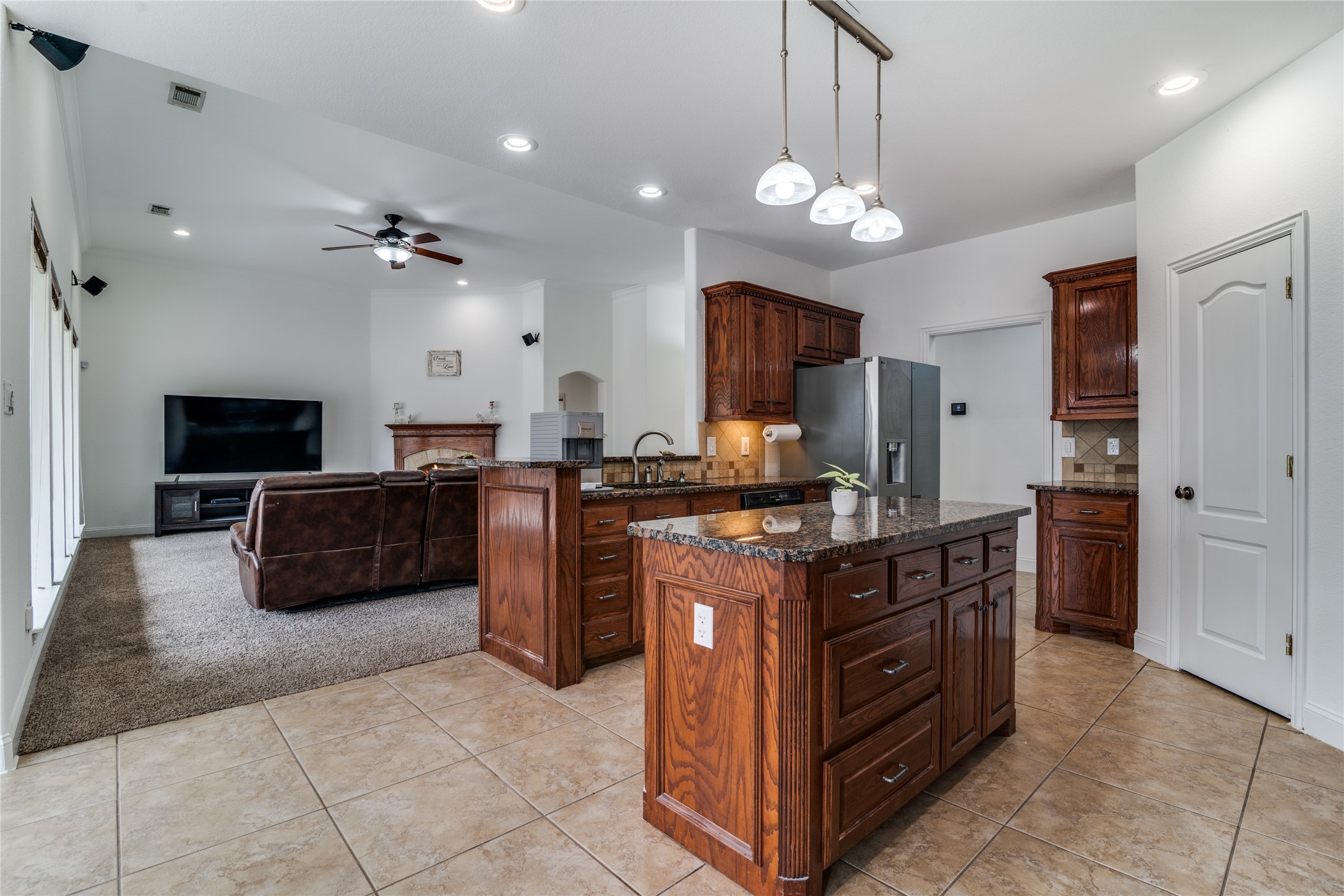 1122 Winding Wood Trail Scurry TX 75158