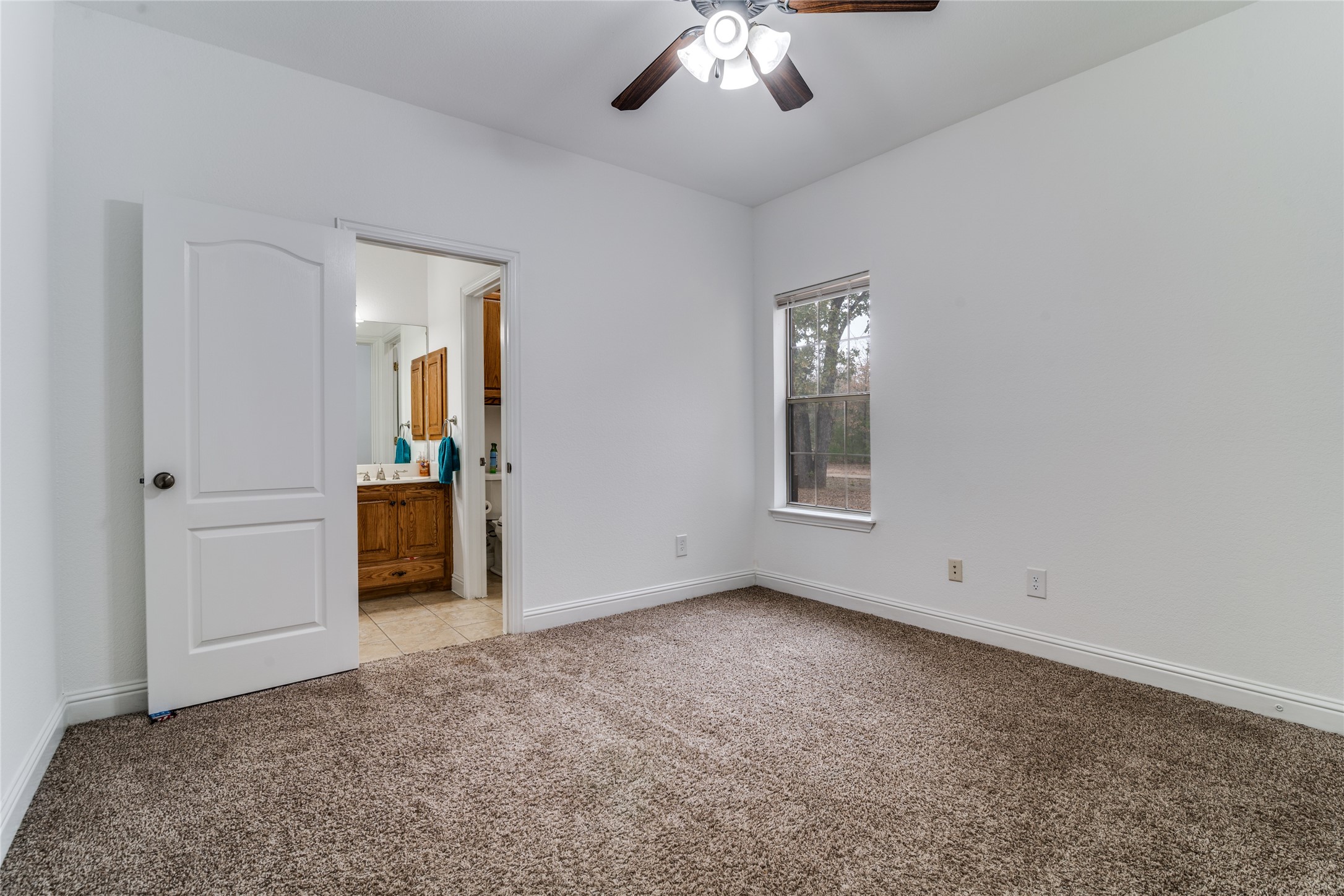 1122 Winding Wood Trail Scurry TX 75158