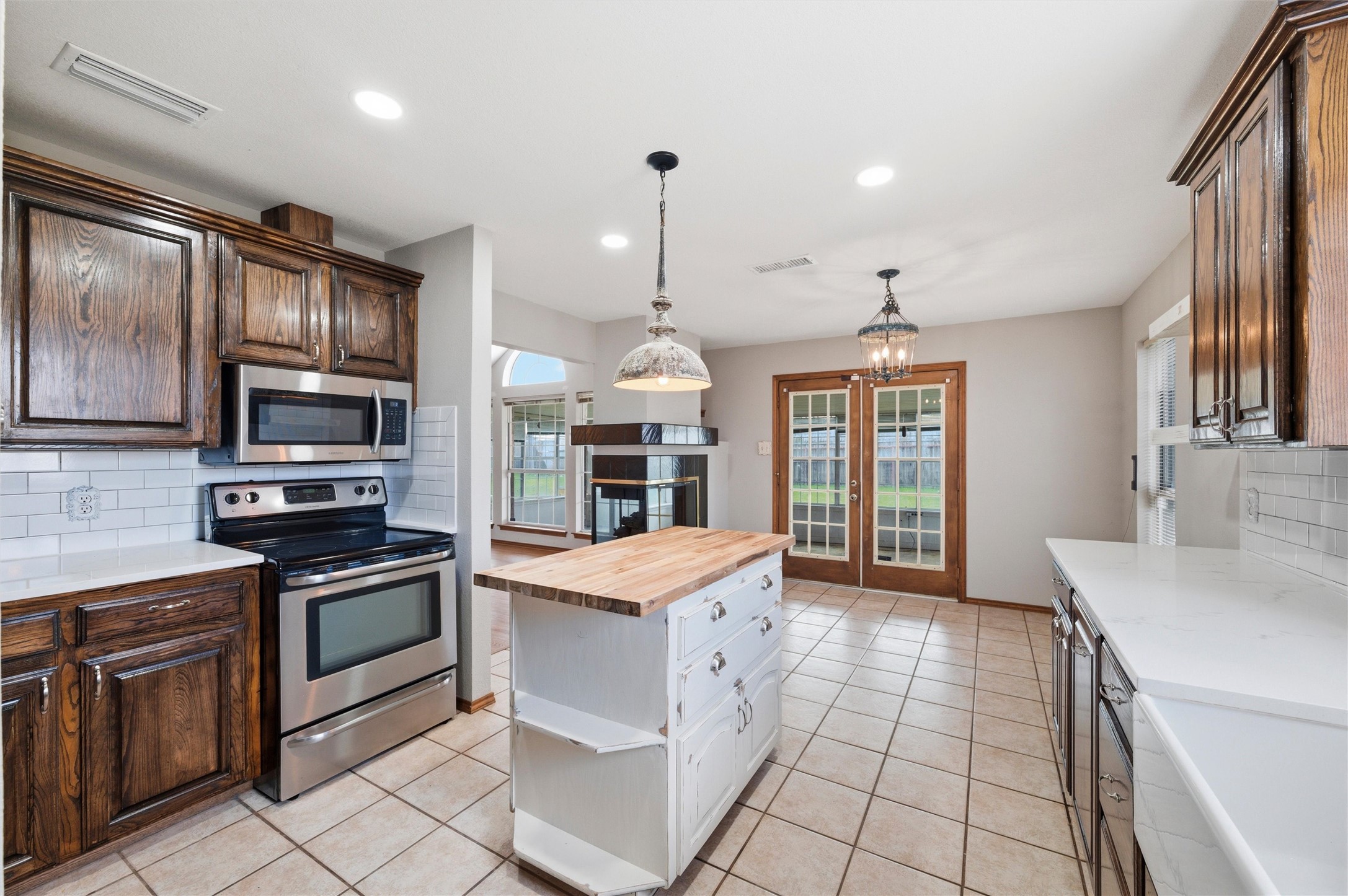 2604 Causbie Road Weatherford TX 76087