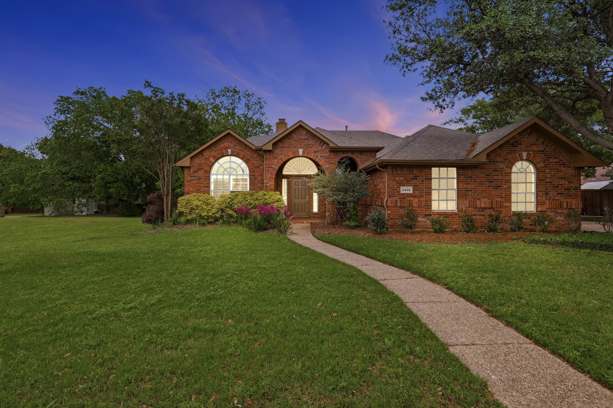 2402 Ravinia Drive Corinth TX 76208