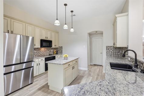 2402 Ravinia Drive Corinth TX 76208