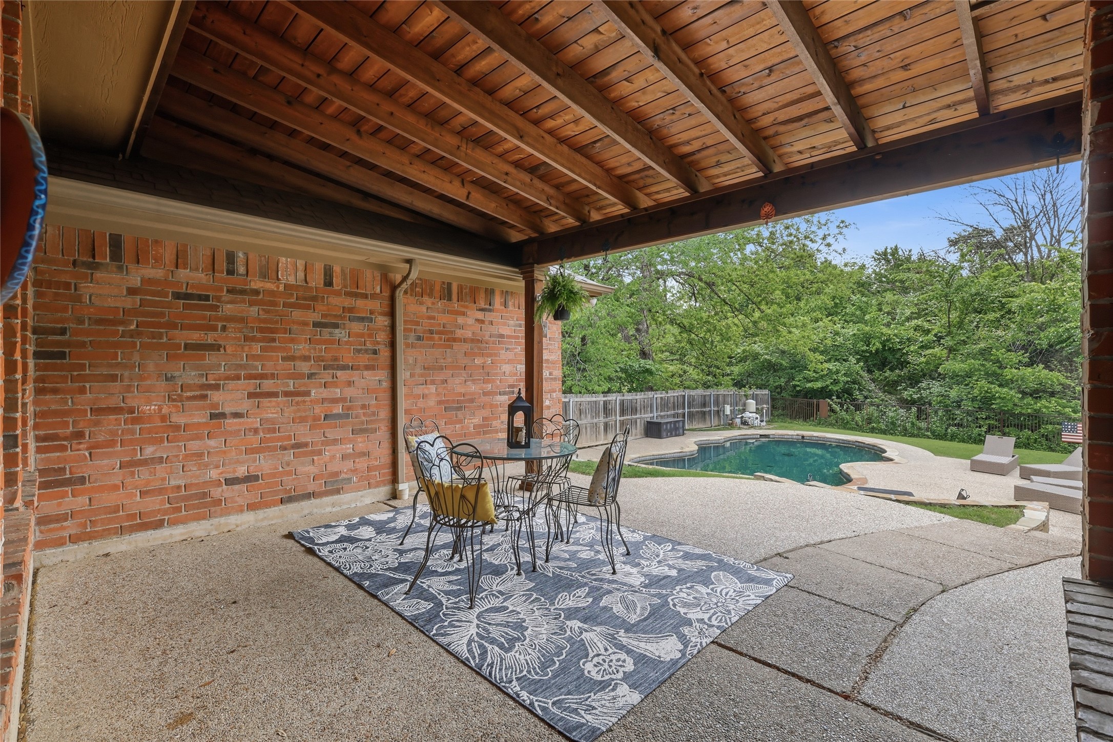 2402 Ravinia Drive Corinth TX 76208