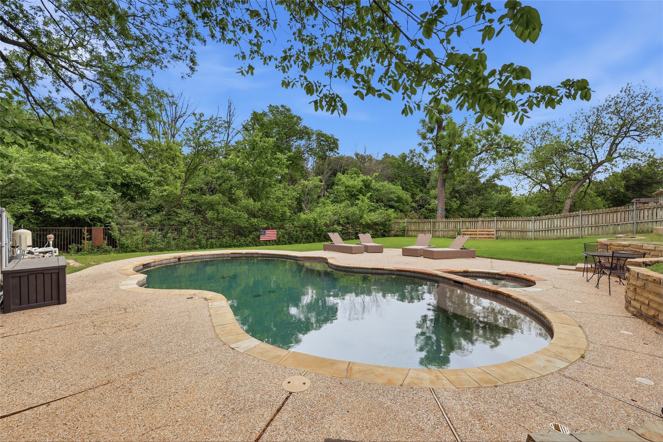 2402 Ravinia Drive Corinth TX 76208