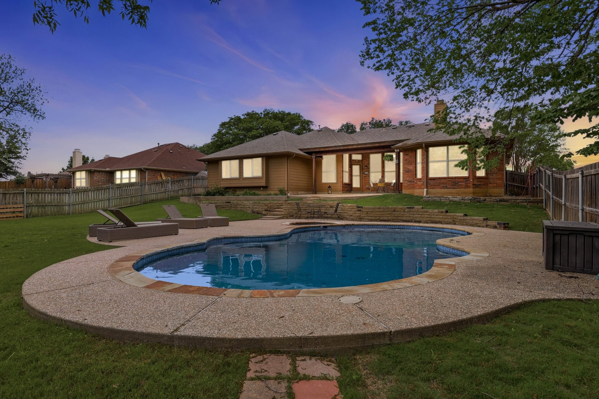 2402 Ravinia Drive Corinth TX 76208