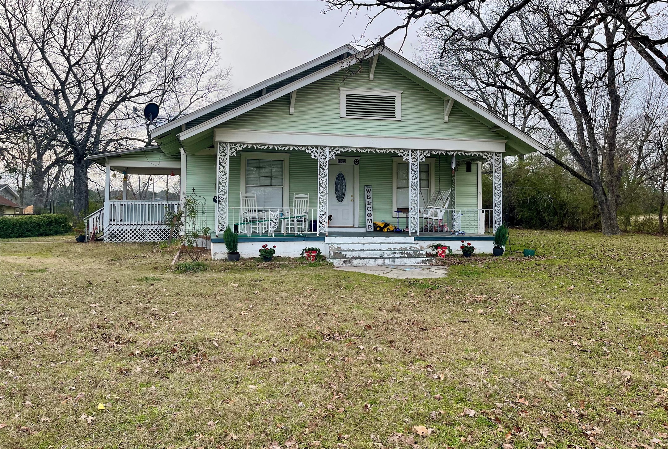 1023 N Spring Street Grand Saline TX 75140