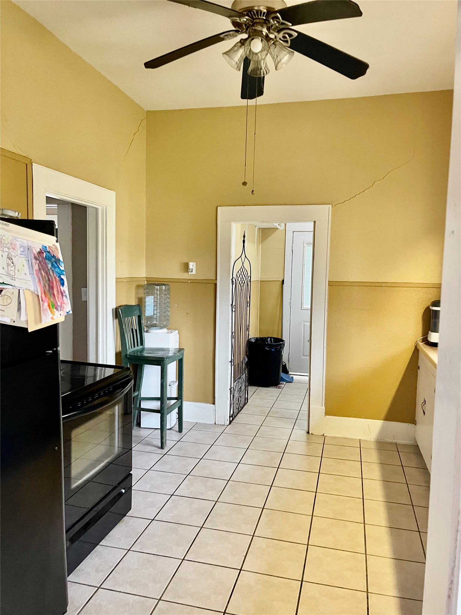 1023 N Spring Street Grand Saline TX 75140