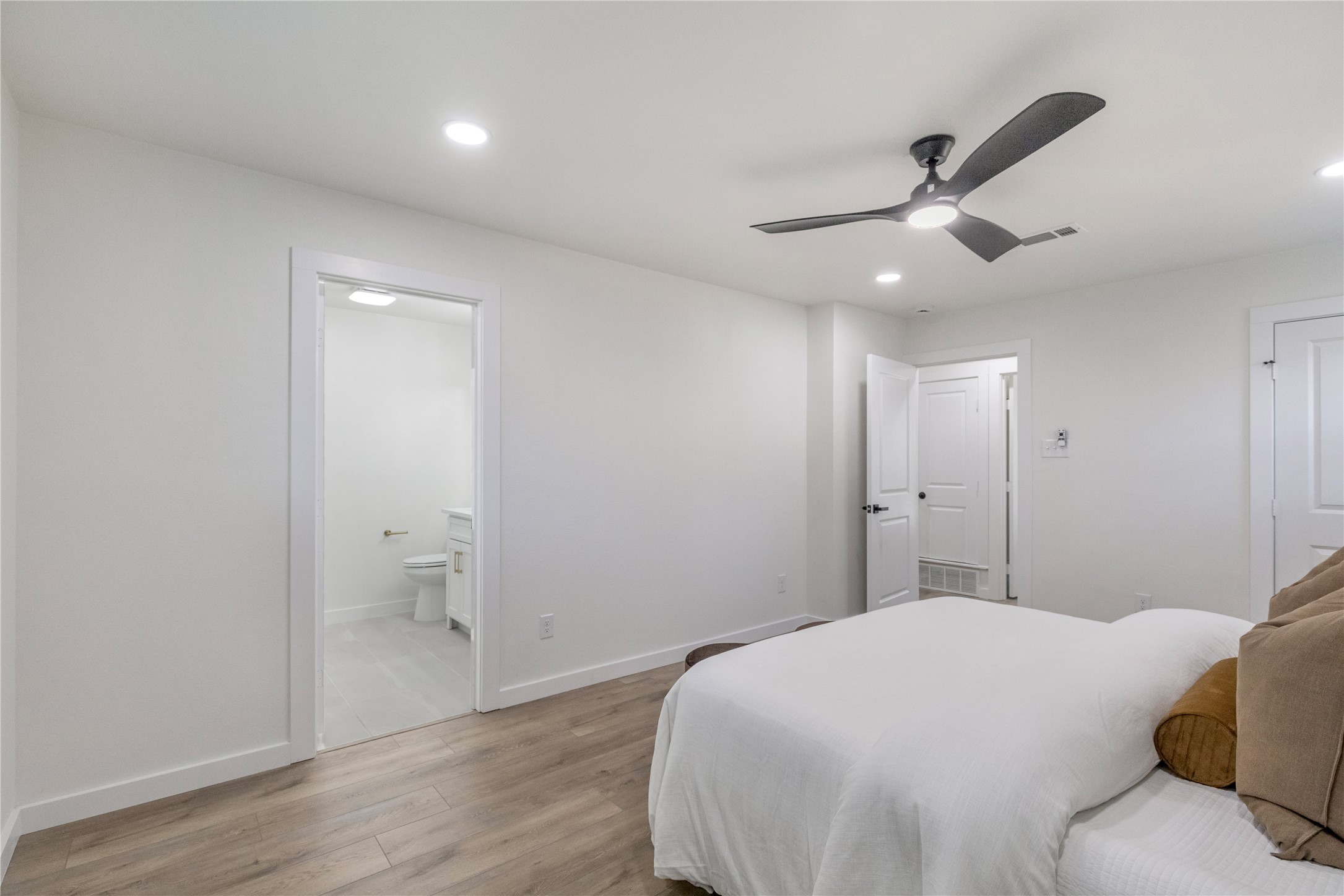 524 Circleview Drive N Hurst TX 76054