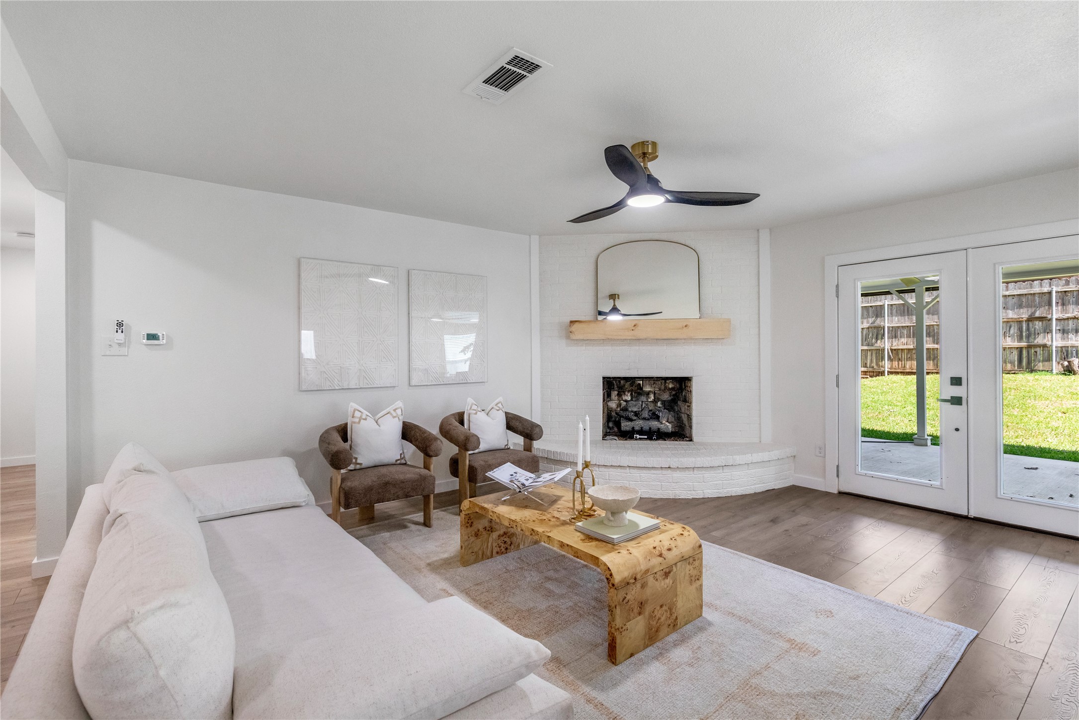 524 Circleview Drive N Hurst TX 76054