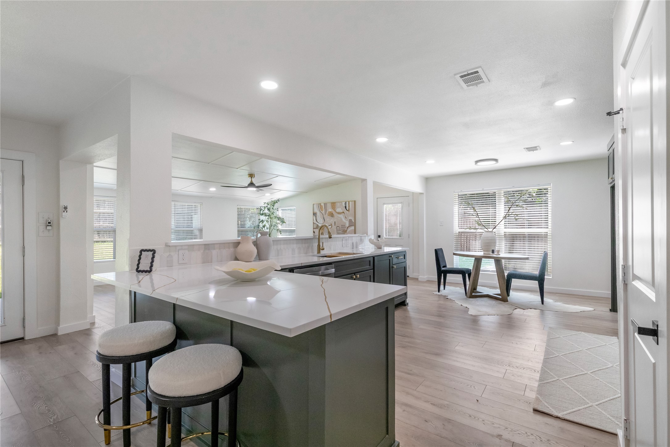 524 Circleview Drive N Hurst TX 76054