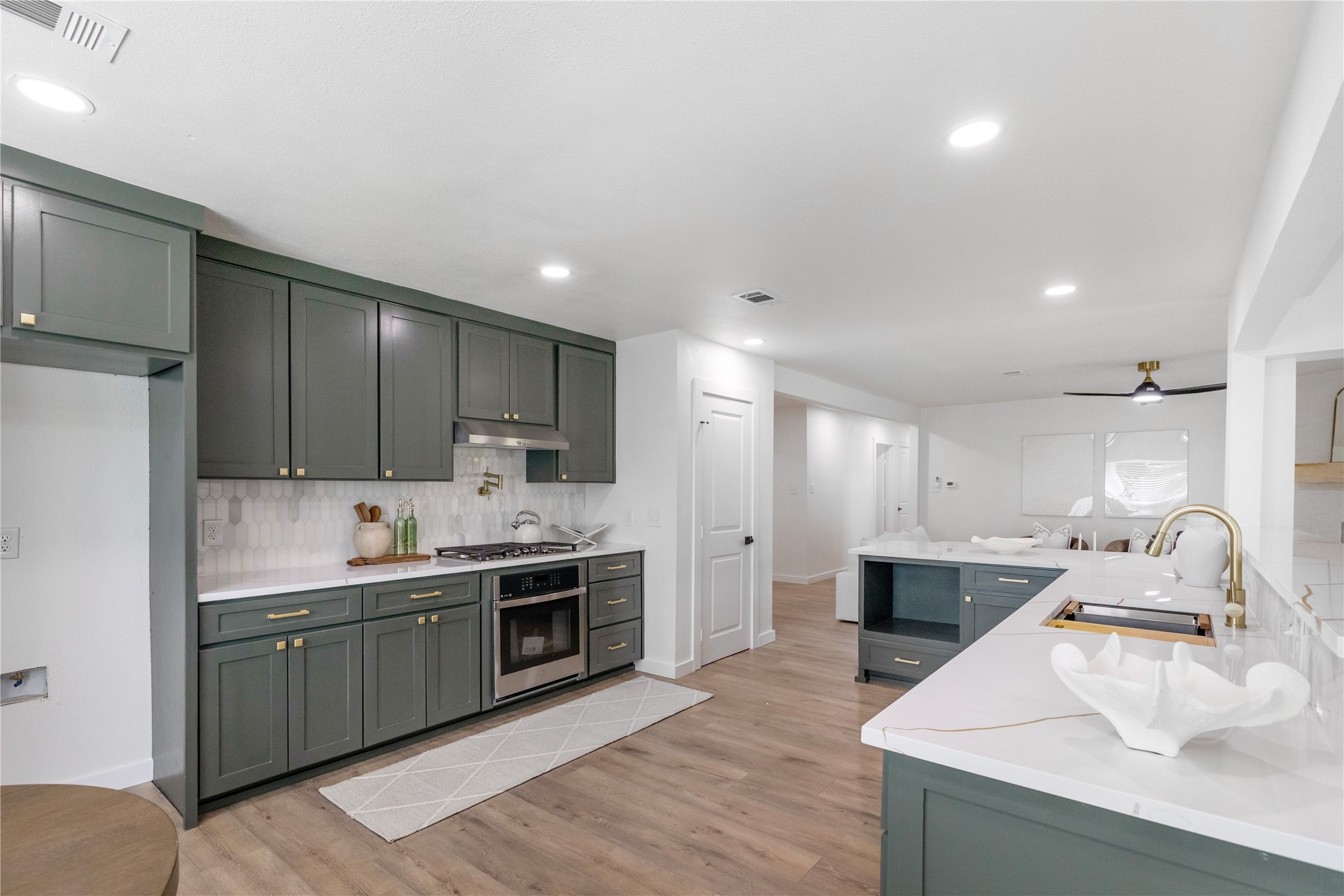 524 Circleview Drive N Hurst TX 76054