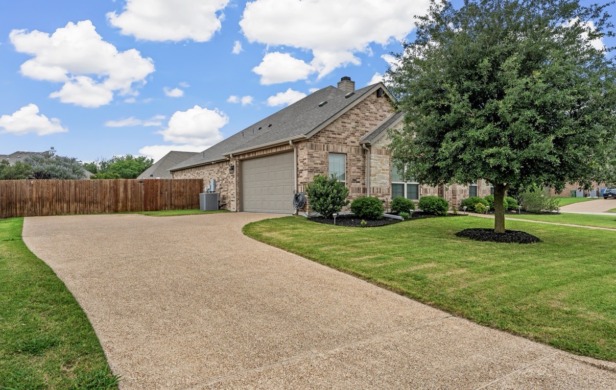 1013 Steamboat Drive Hewitt TX 76643