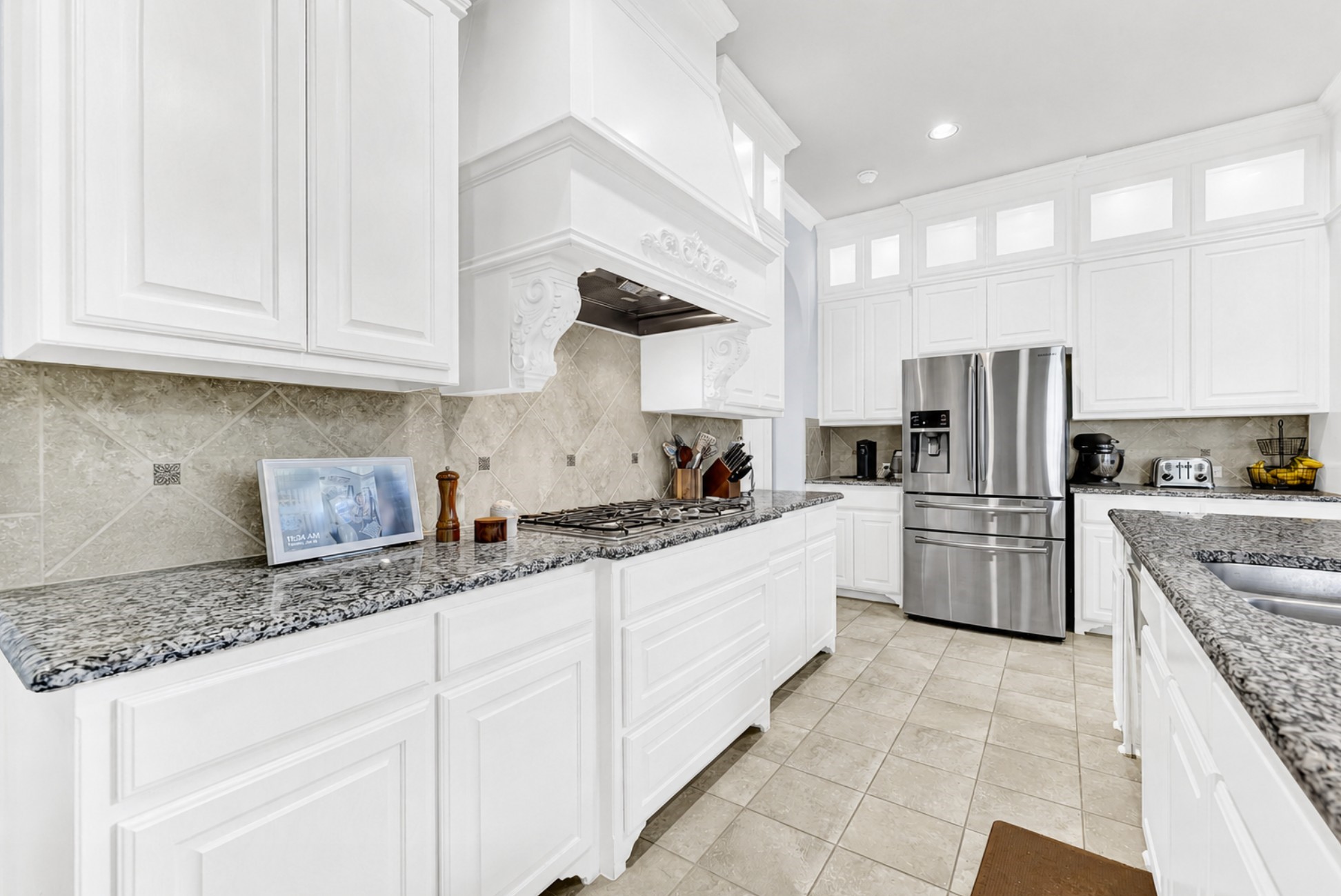 2248 Hidalgo Drive Carrollton TX 75010