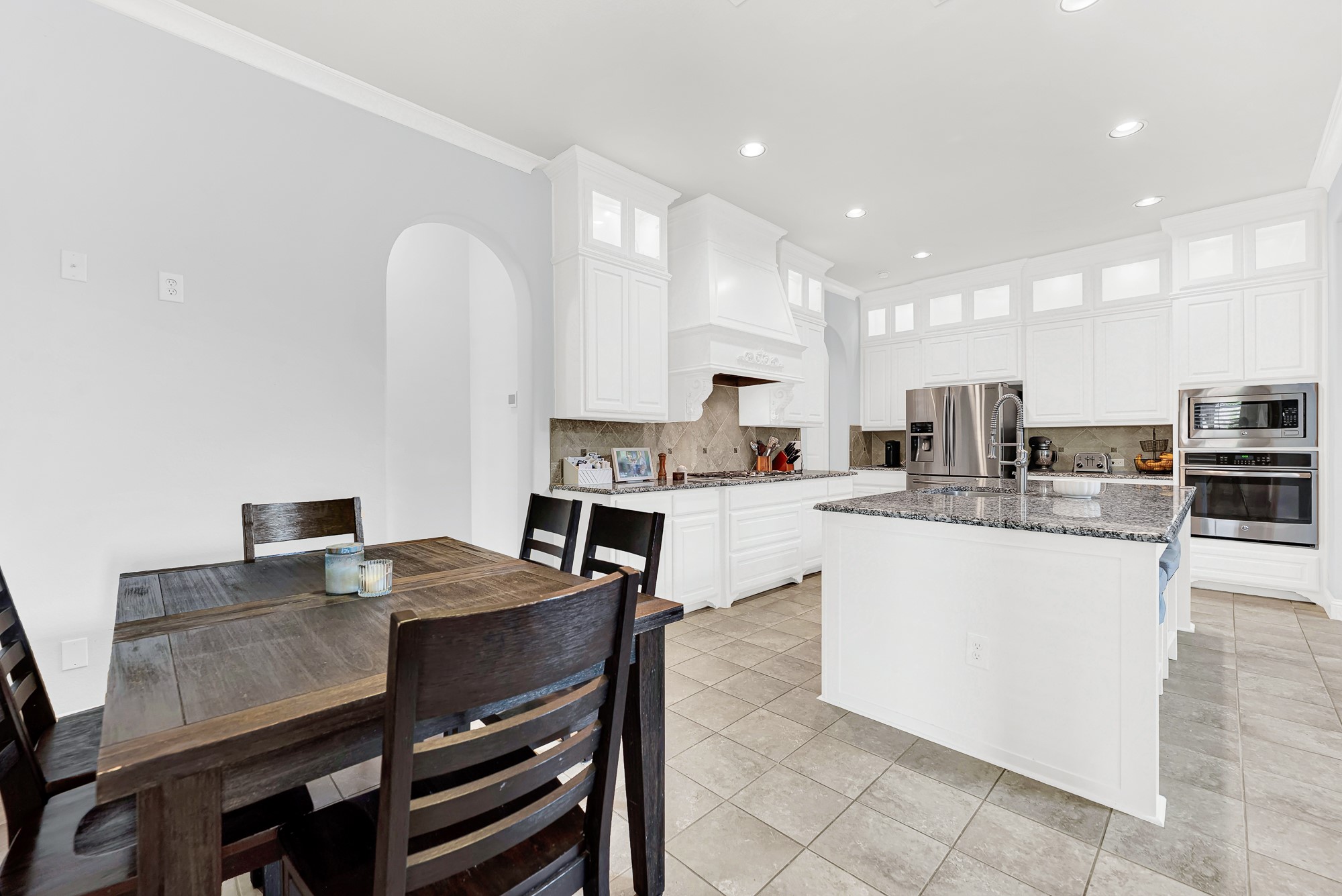2248 Hidalgo Drive Carrollton TX 75010