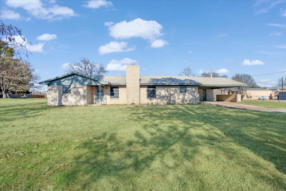 4970 Farm Road 79 Paris TX 75460