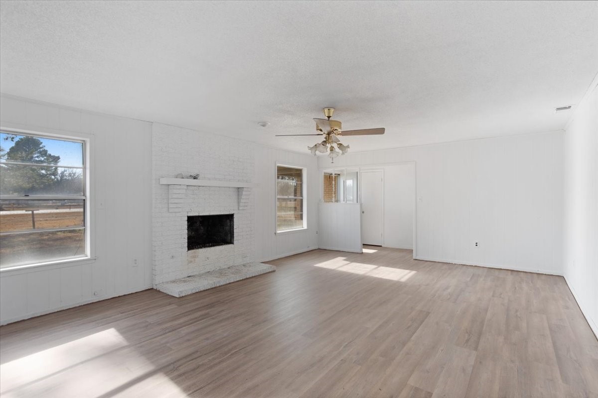 4970 Farm Road 79 Paris TX 75460
