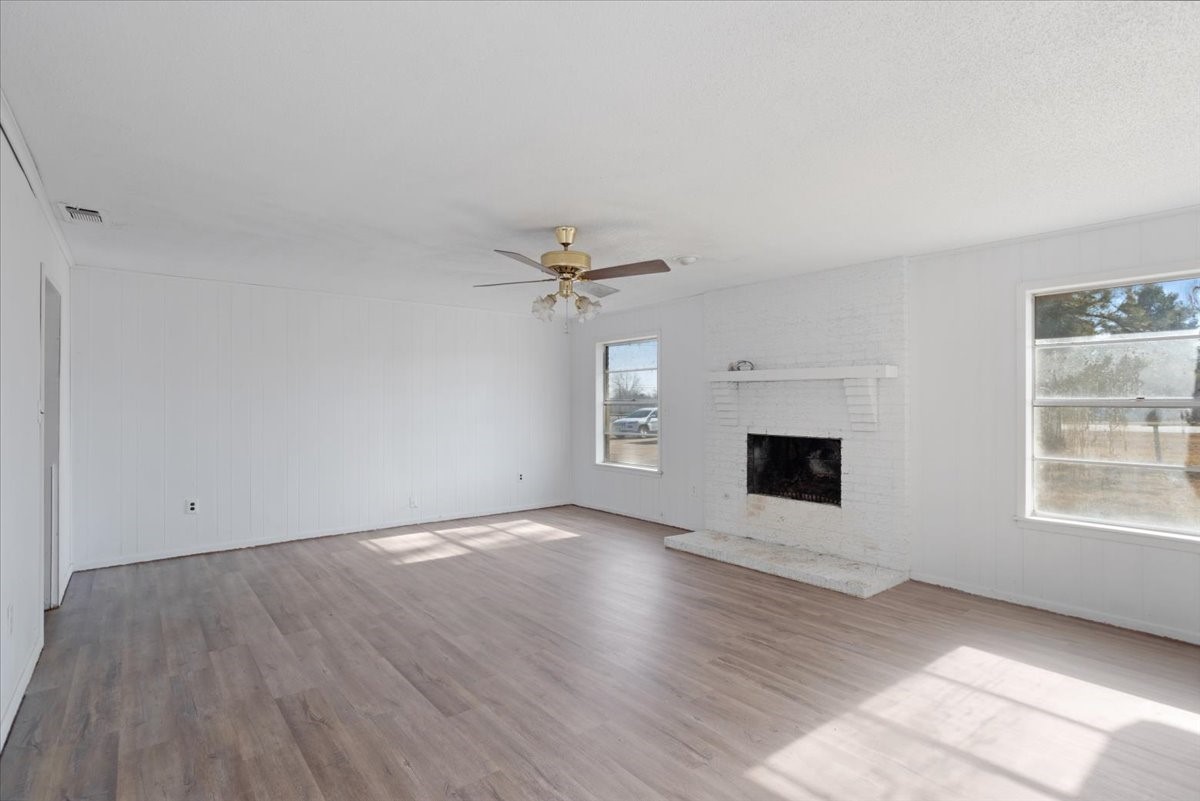 4970 Farm Road 79 Paris TX 75460