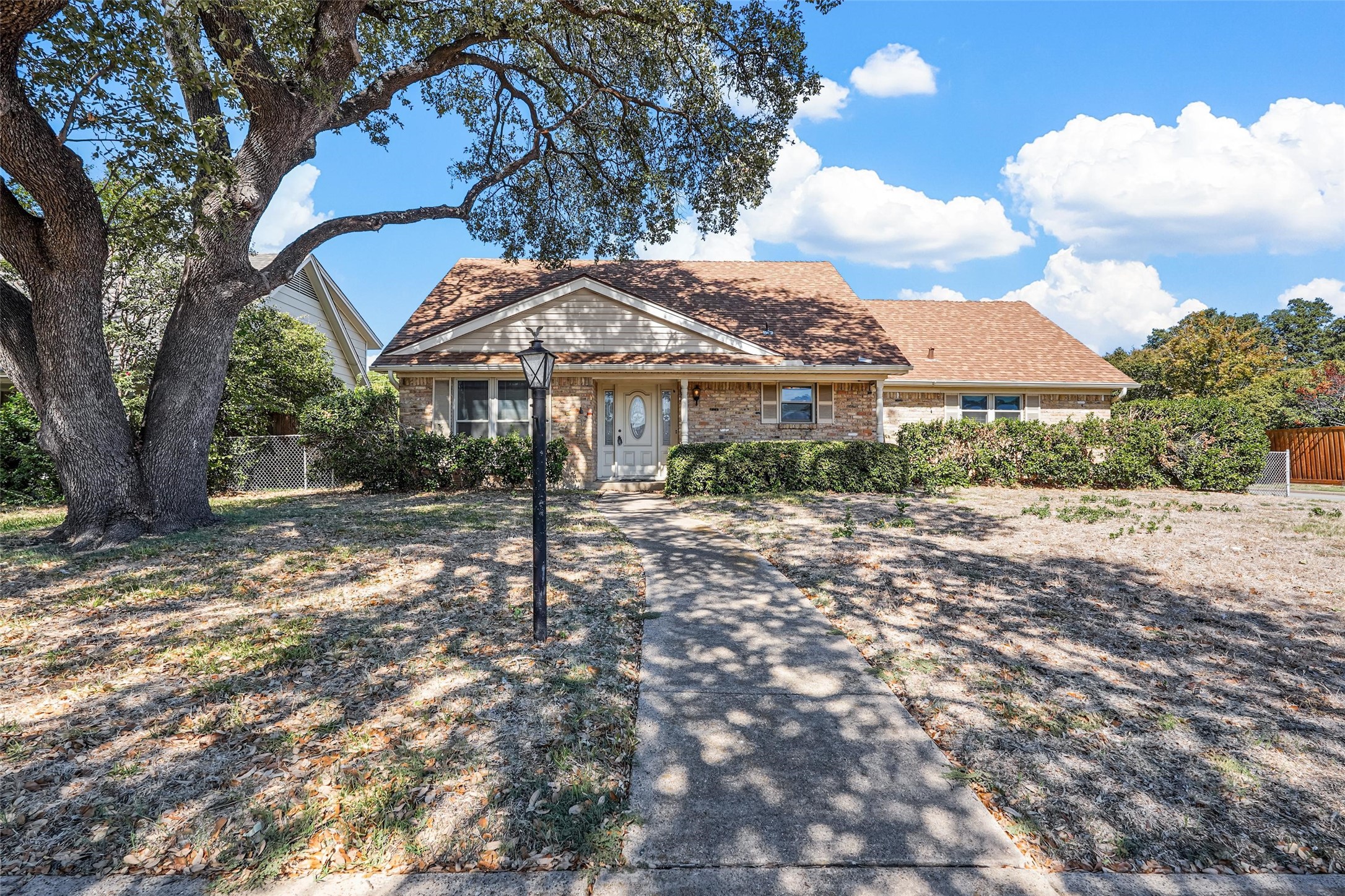 7761 La Cosa Drive Dallas TX 75248