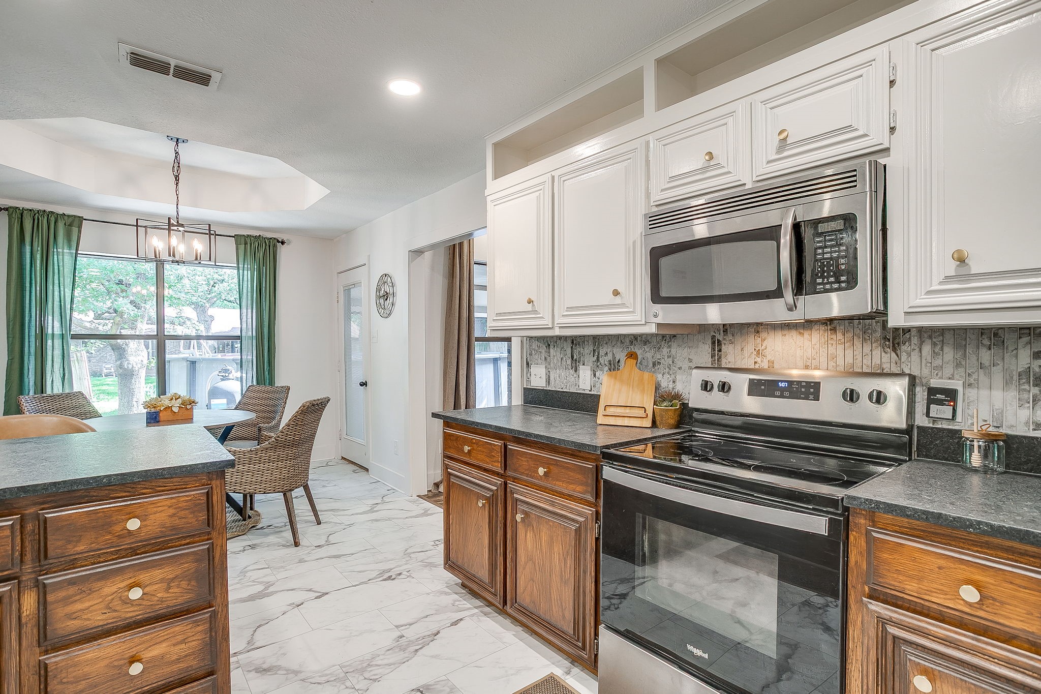 6824 Ridgewood Drive North Richland Hills TX 76182