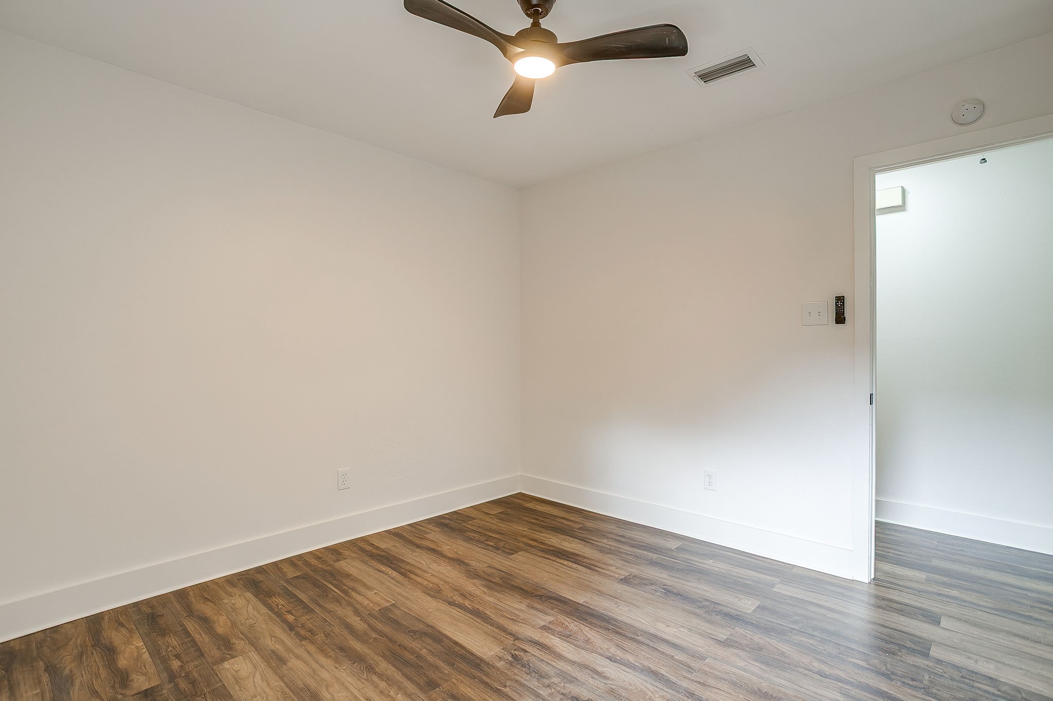 6824 Ridgewood Drive North Richland Hills TX 76182