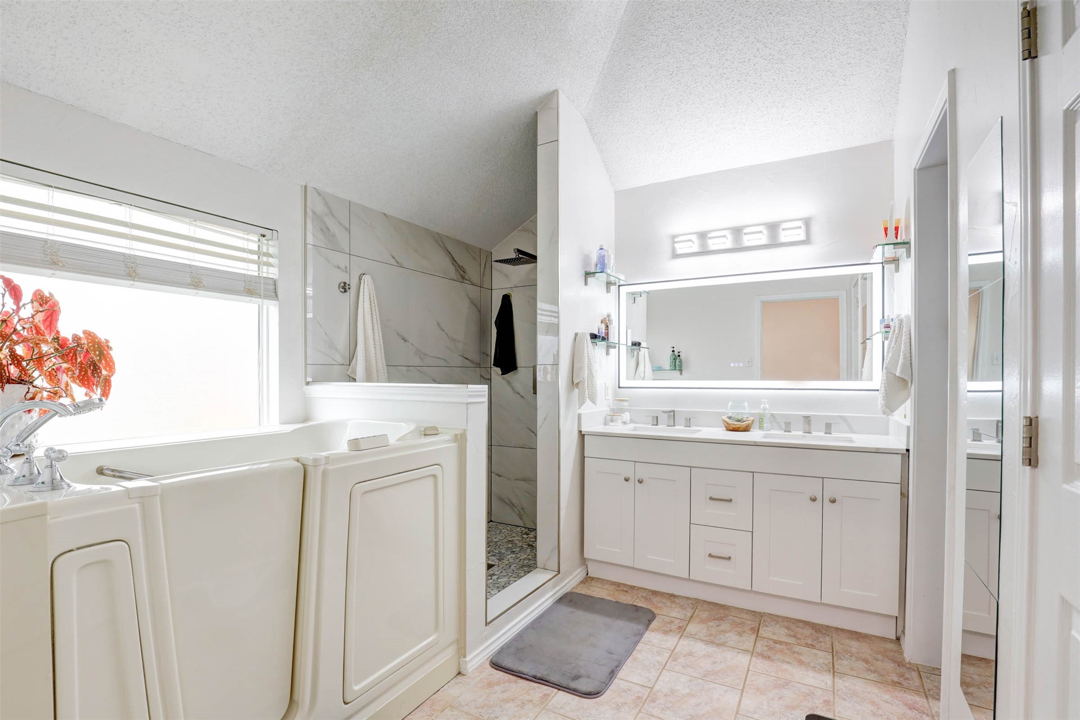 444 Woodridge Drive Keller TX 76248