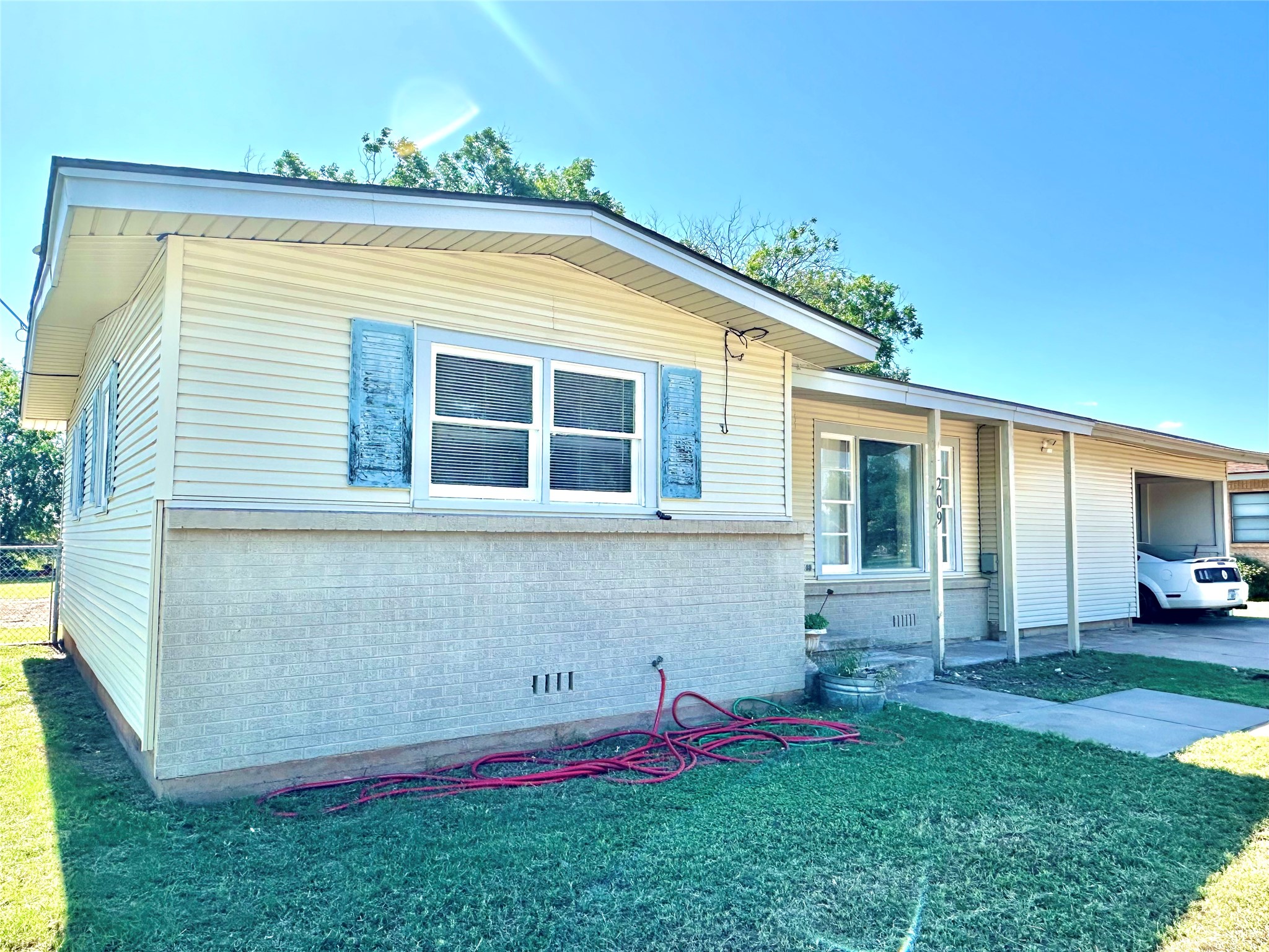 209 Laurel Drive Winters TX 79567