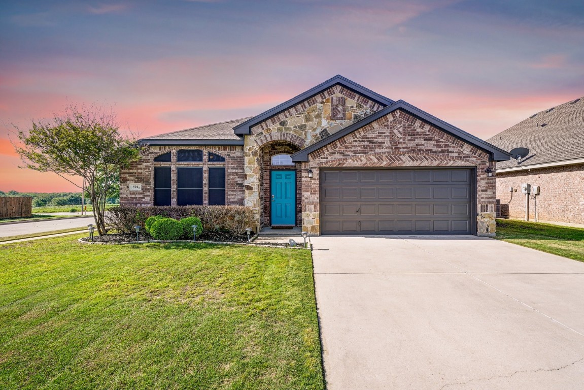 901 Jodie Drive Weatherford TX 76087