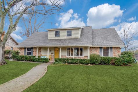 9410 Gatetrail Drive Dallas TX 75238