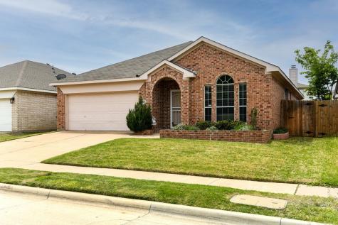 8537 Rainy Lake Drive Fort Worth TX 76244