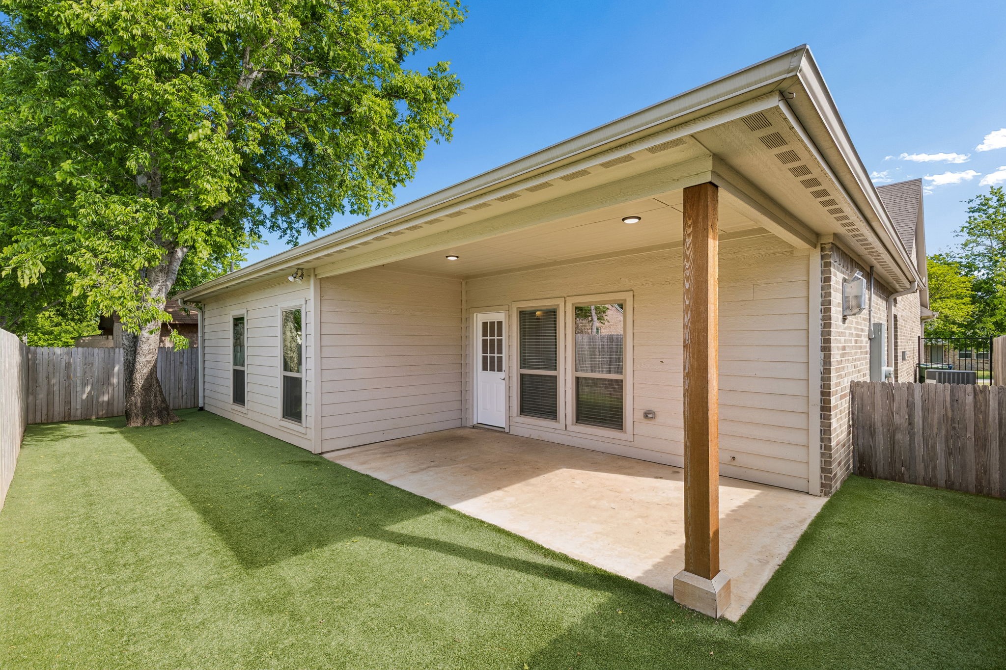 115 Elm Lane Roanoke TX 76262