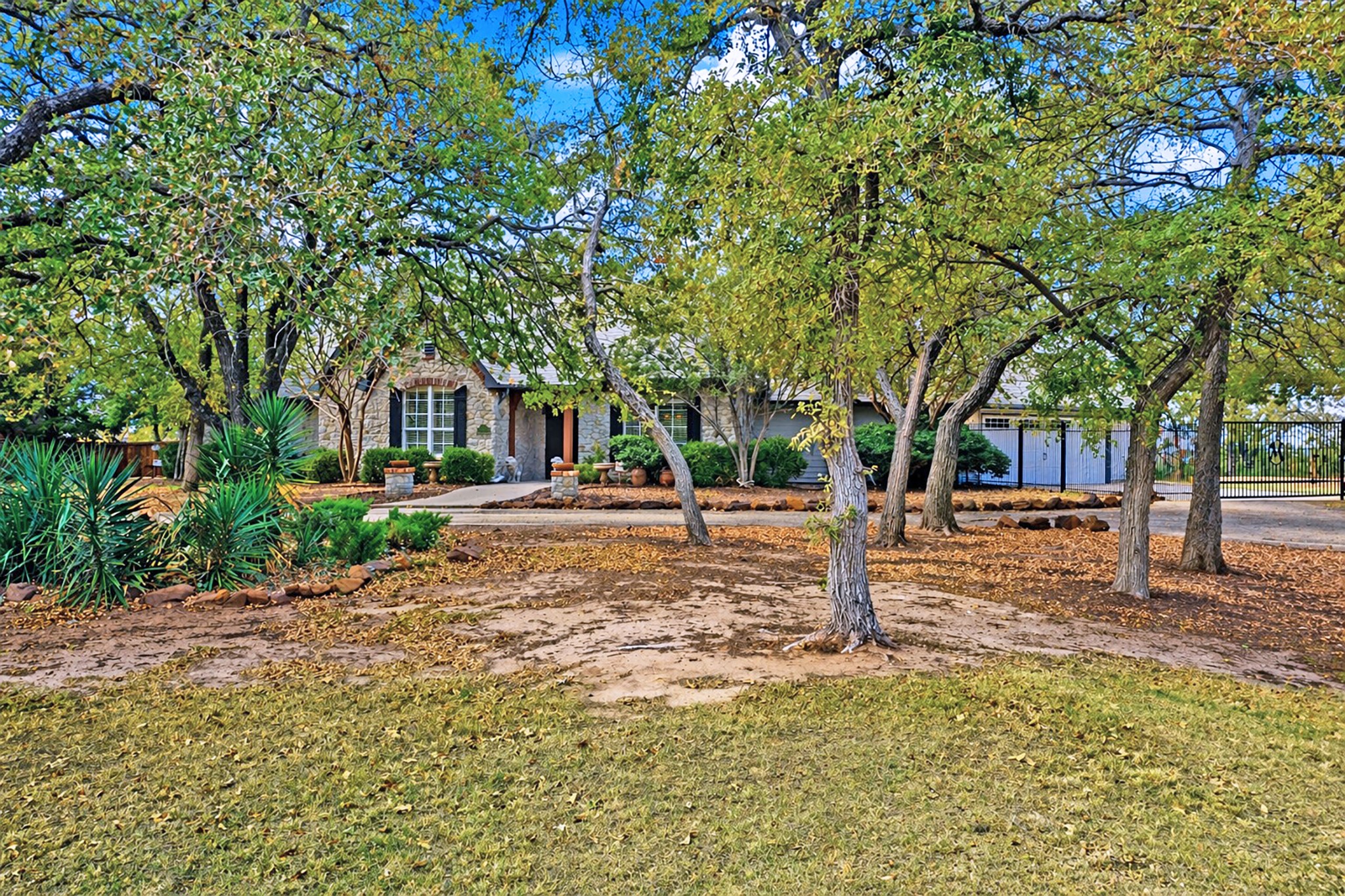 15 Oak Bluff Drive Cross Roads TX 76227