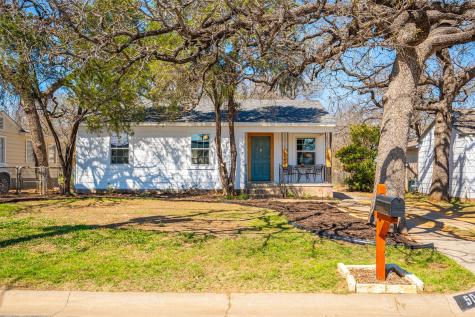 5044 Ohio Garden Road River Oaks TX 76114