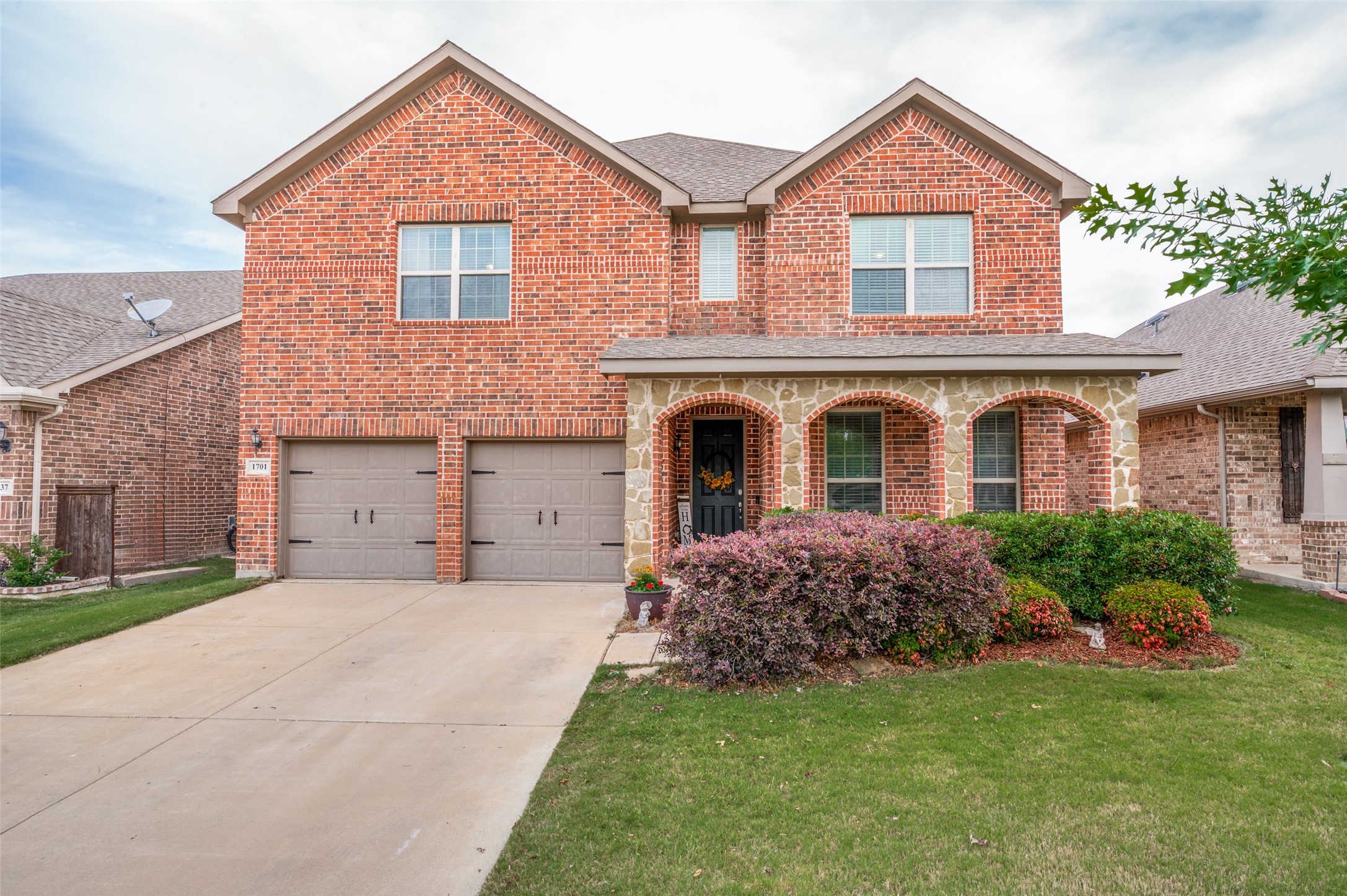 1701 Ridge Creek Lane Aubrey TX 76227