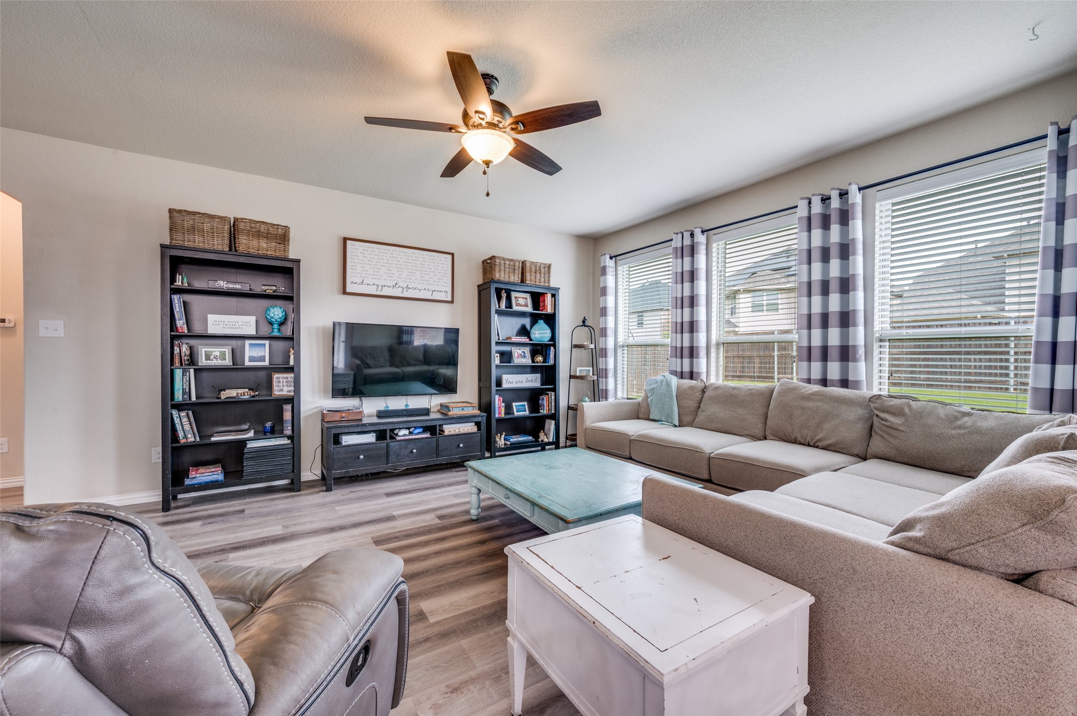 1701 Ridge Creek Lane Aubrey TX 76227