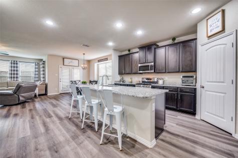 1701 Ridge Creek Lane Aubrey TX 76227