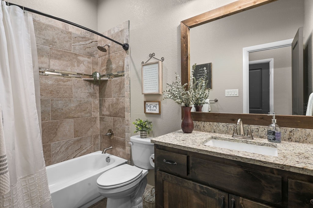 212 Mckittrick Lane Godley TX 76044