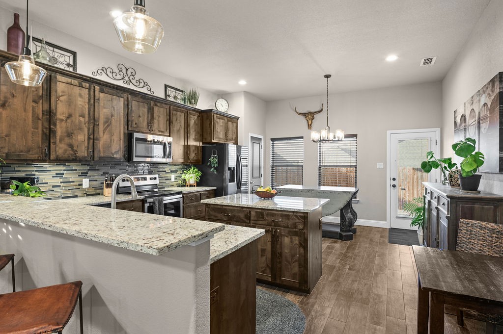 212 Mckittrick Lane Godley TX 76044