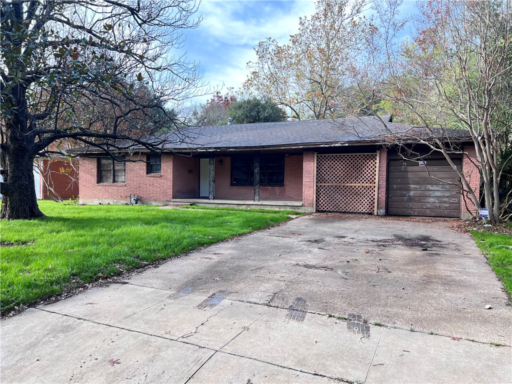 2300 N 52nd Street Waco TX 76710