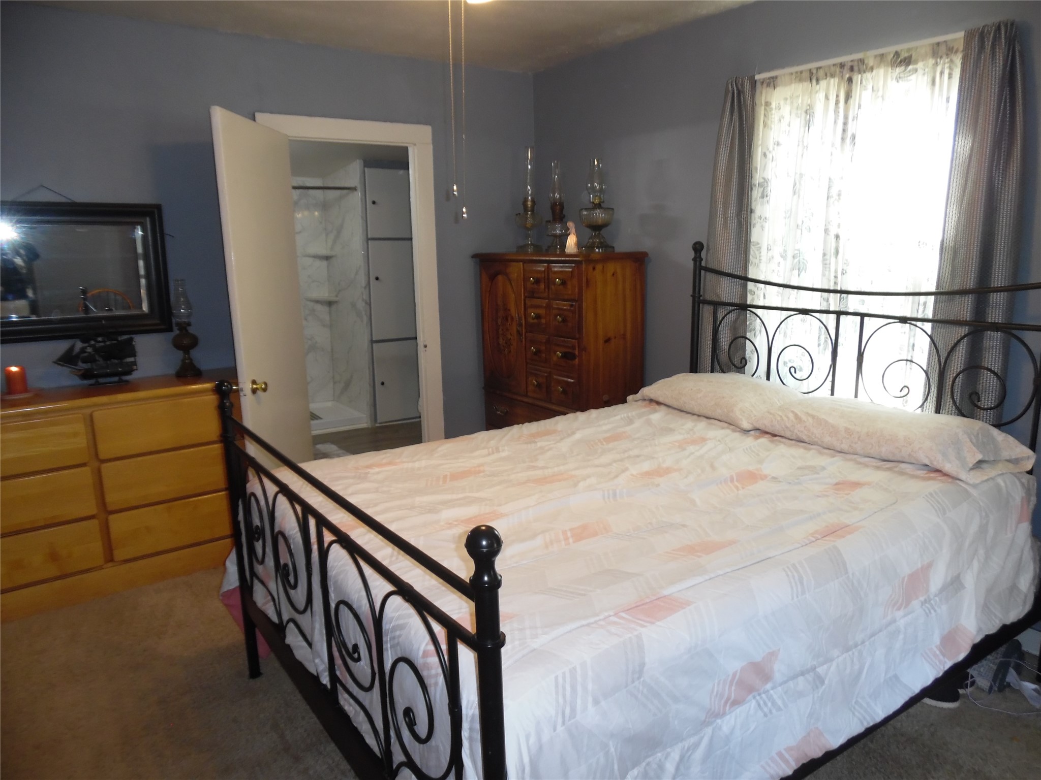 1307 N Elm Street Weatherford TX 76086