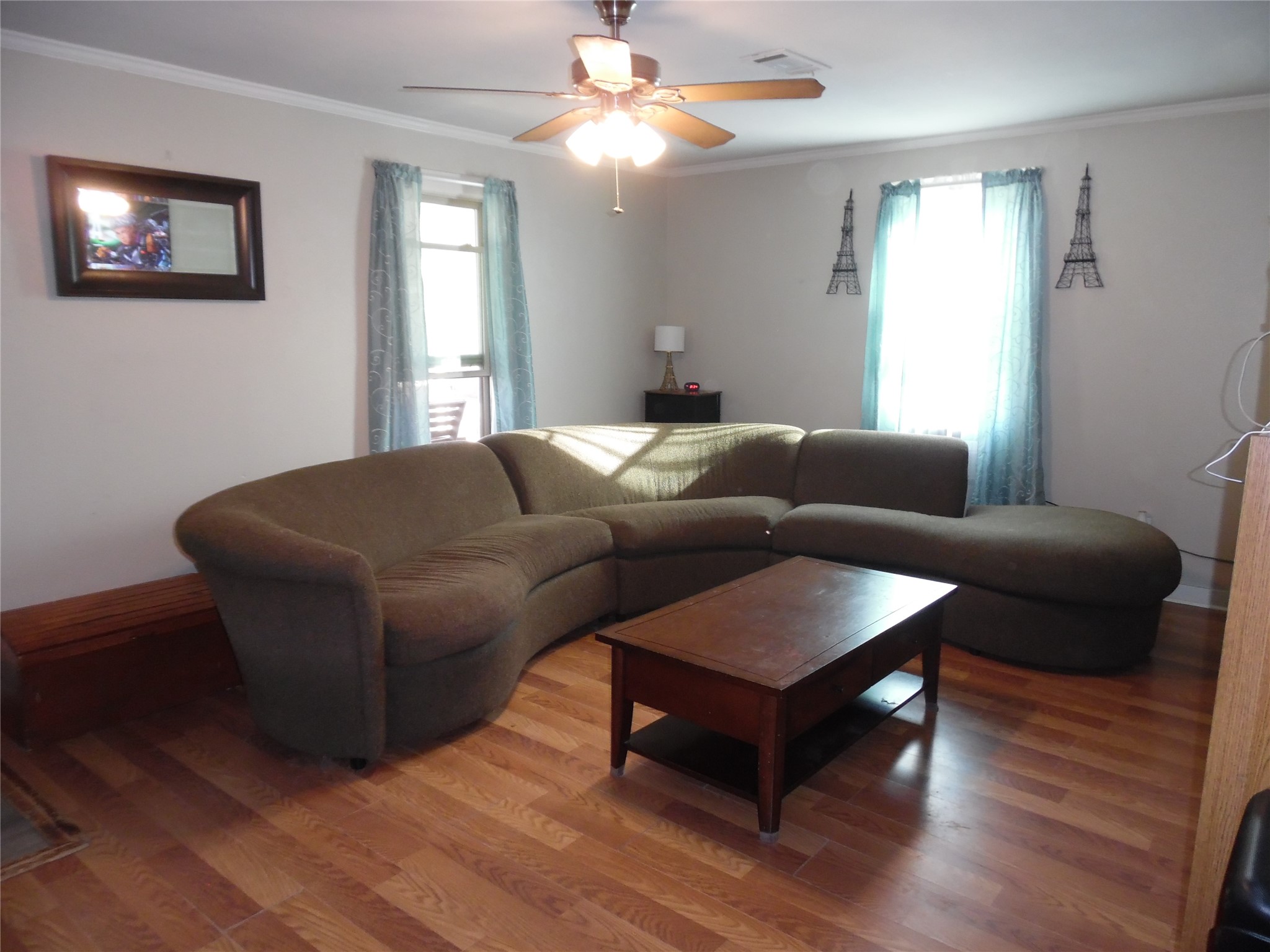1307 N Elm Street Weatherford TX 76086