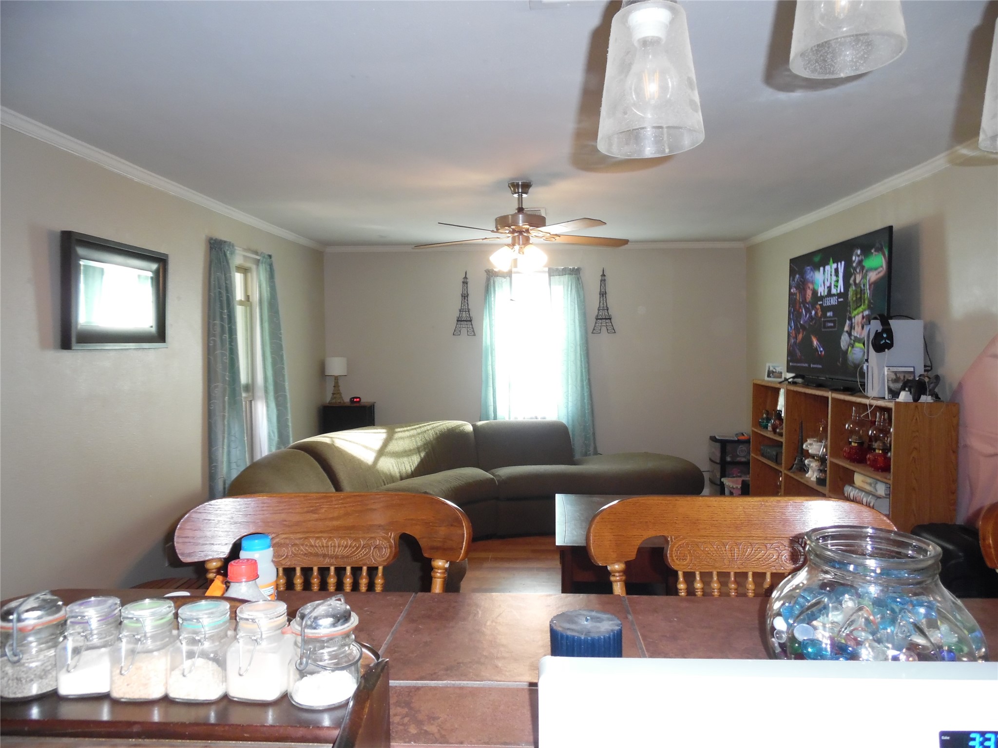 1307 N Elm Street Weatherford TX 76086