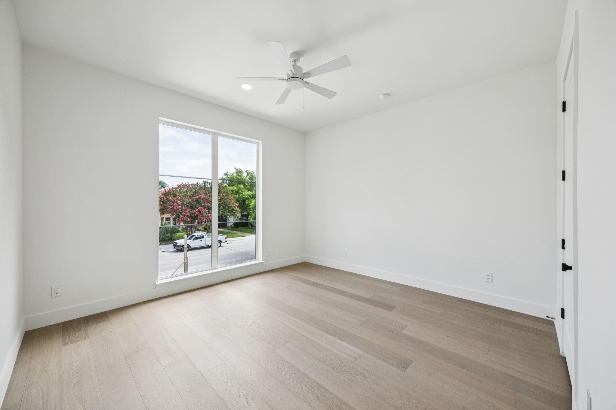 6244 Richmond Avenue Dallas TX 75214