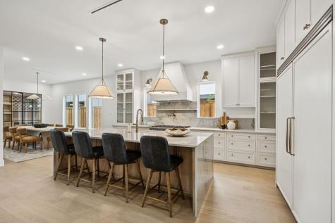 6244 Richmond Avenue Dallas TX 75214