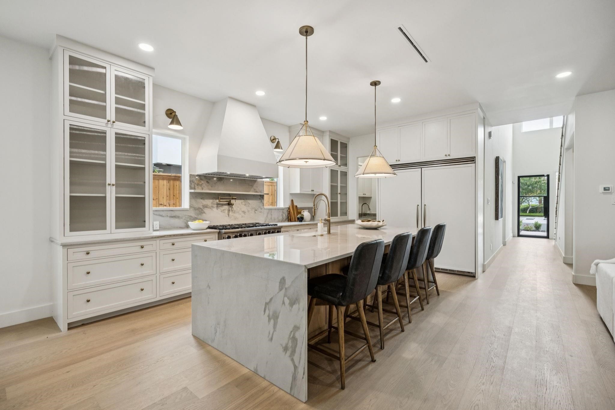 6244 Richmond Avenue Dallas TX 75214