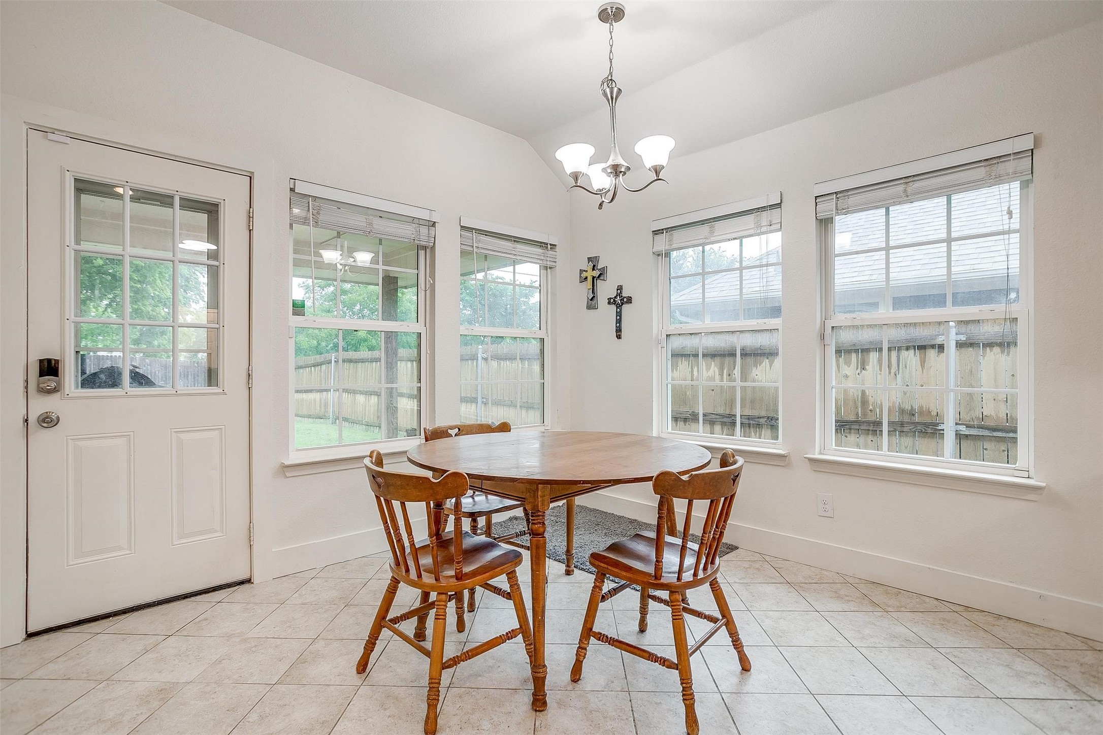 228 Lovers Path Drive Springtown TX 76082