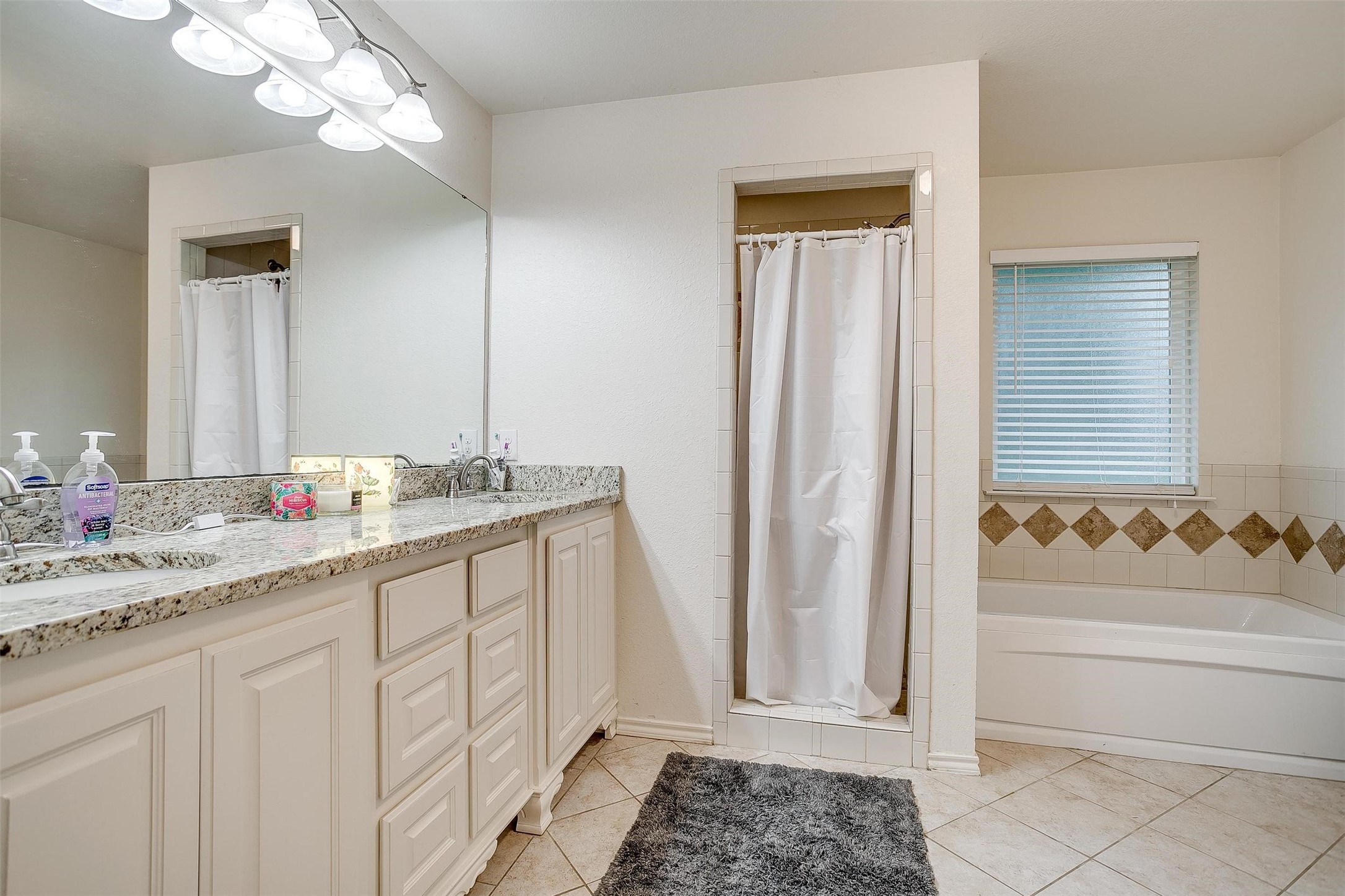 228 Lovers Path Drive Springtown TX 76082