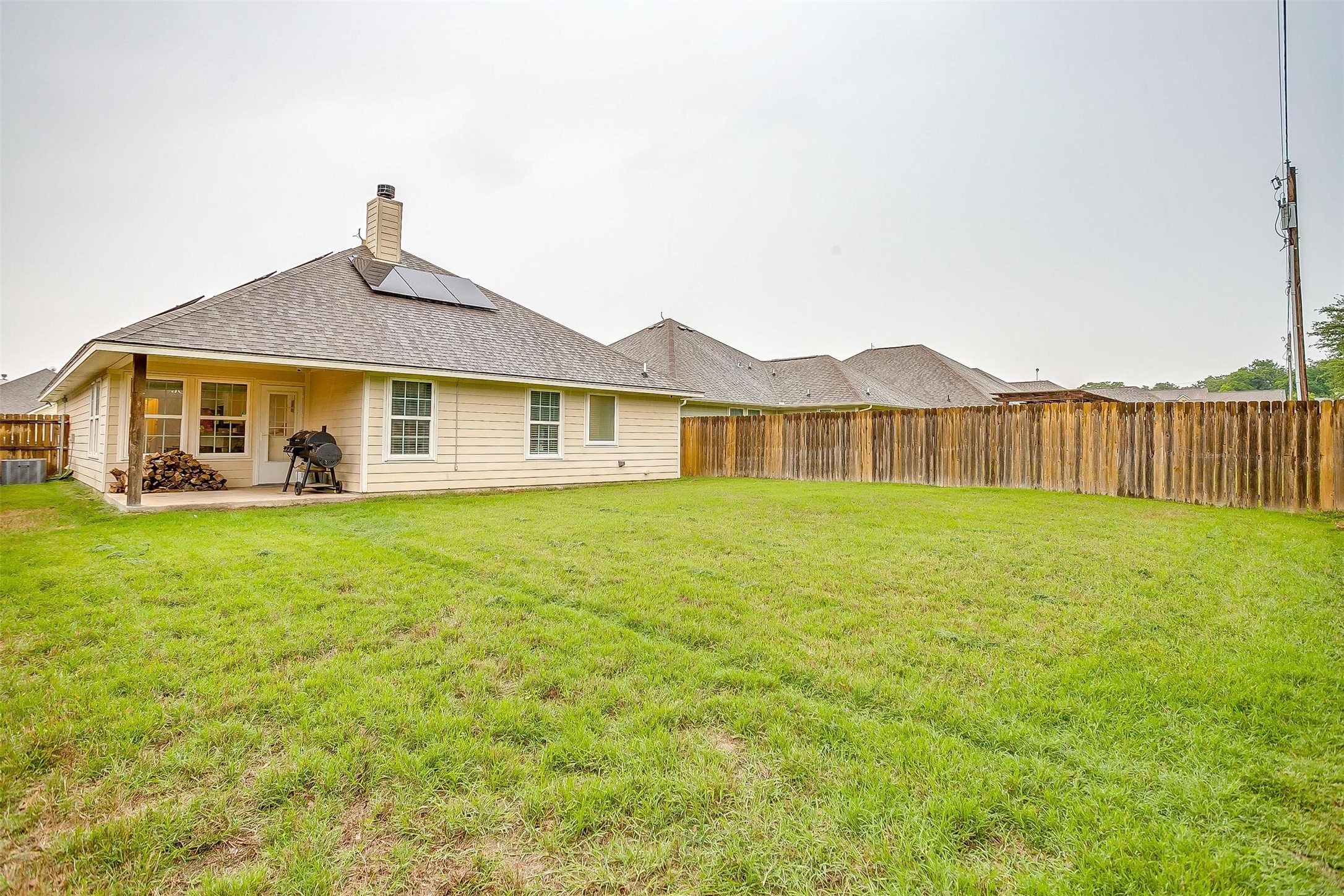 228 Lovers Path Drive Springtown TX 76082