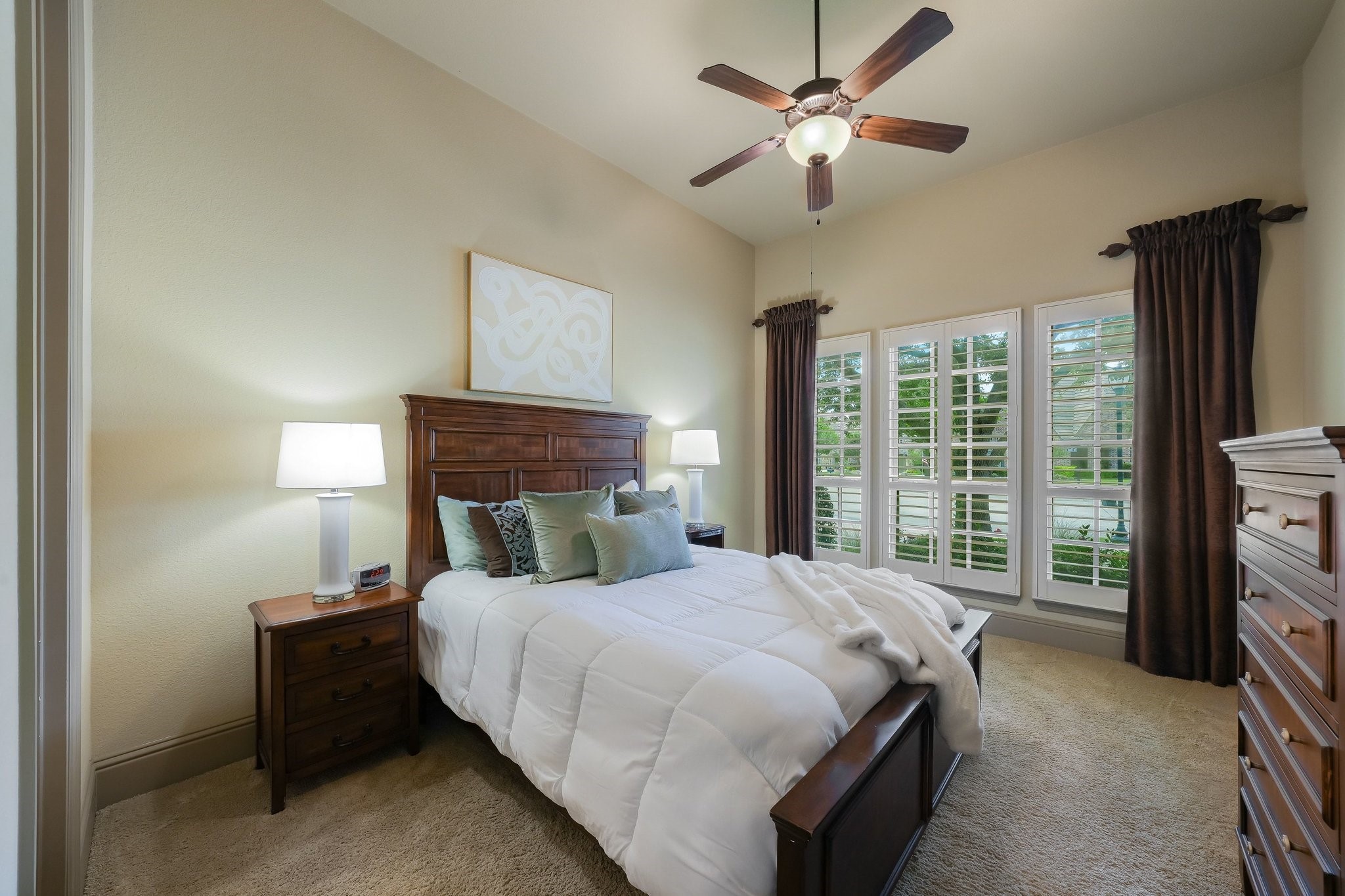 5859 Shoreside Bend Irving TX 75039