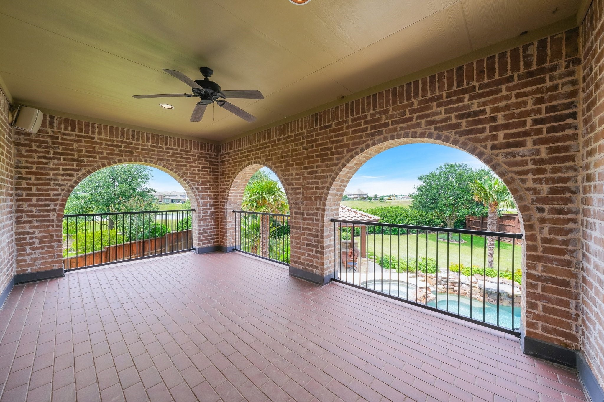 5859 Shoreside Bend Irving TX 75039